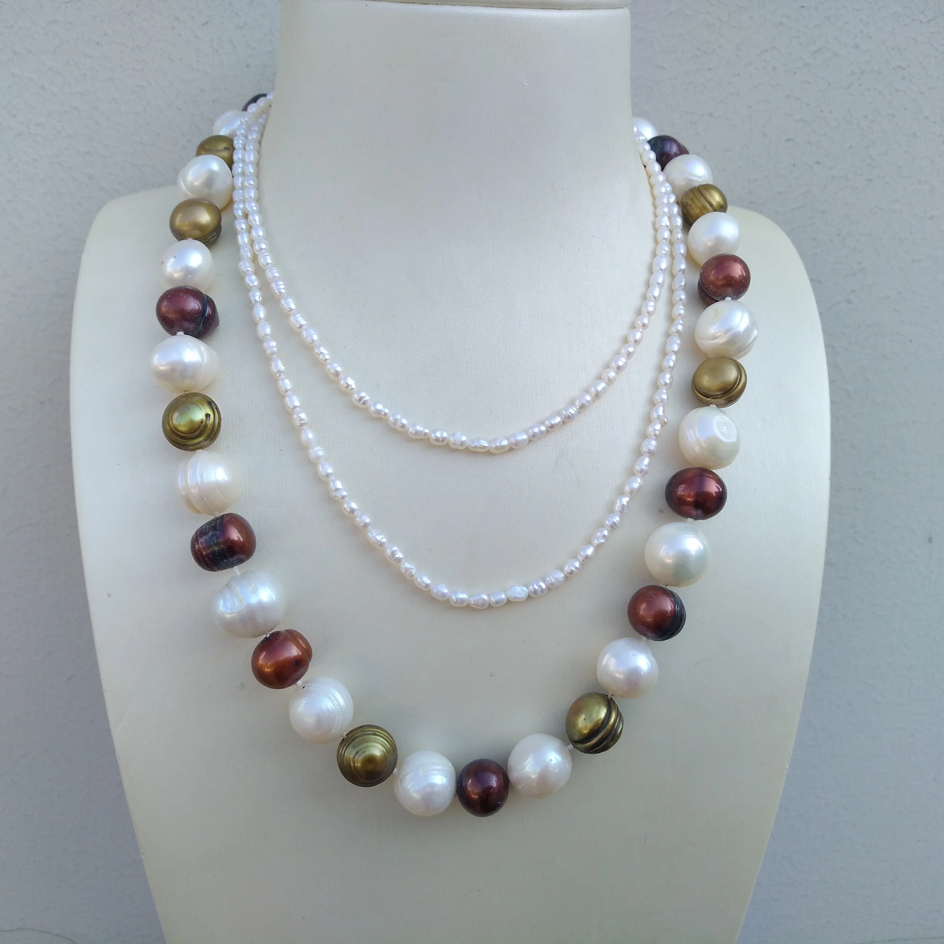 

3Rows Excellent Trendy Timeless South Sea Big And Small White Multi-color Baroque Pearl Necklace 14K Gold Filled