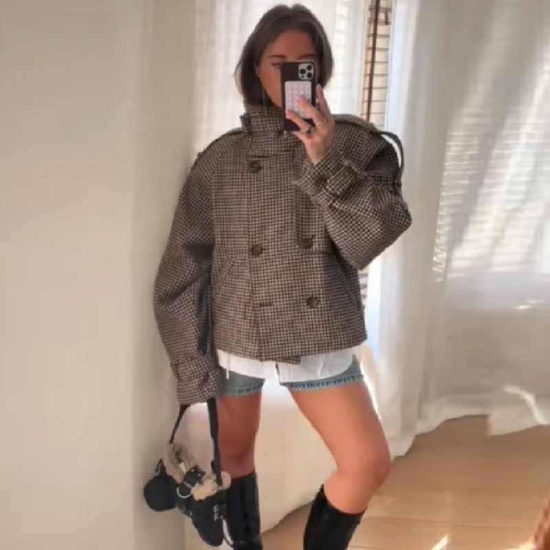 

Trendix Winter Houndstooth Short Jacket 2025 New Fashion Stand Collar Long Sleeve Jacket Top Office Commuting Vintage Outerwear