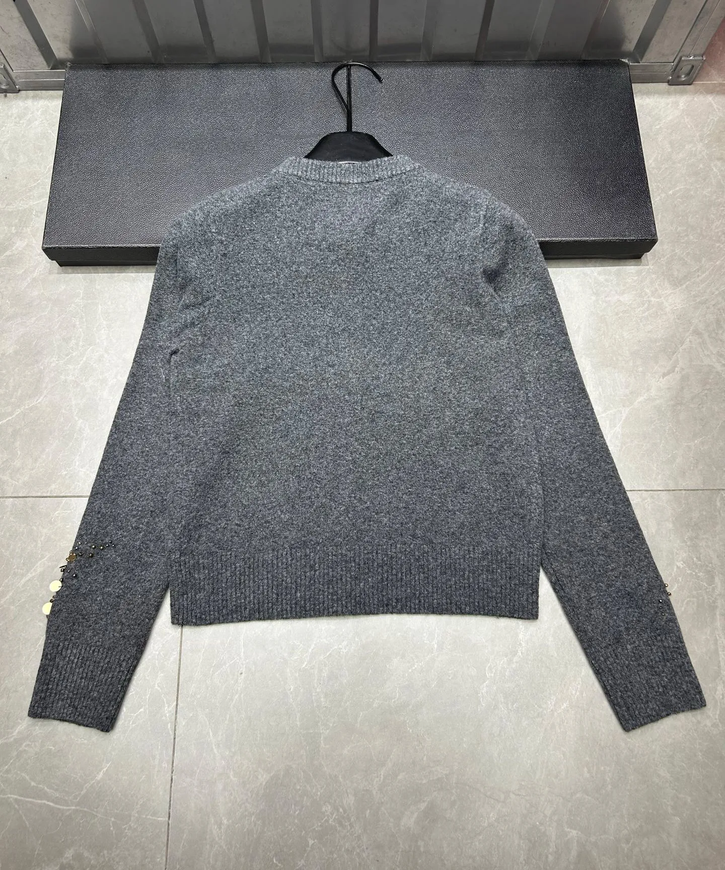 المرأة رمادي جولة الرقبة الديكور الترتر الصوف سترة خمر أزياء طويلة الأكمام تريكو سترة الكشمير المعنقة سترة F411 #3