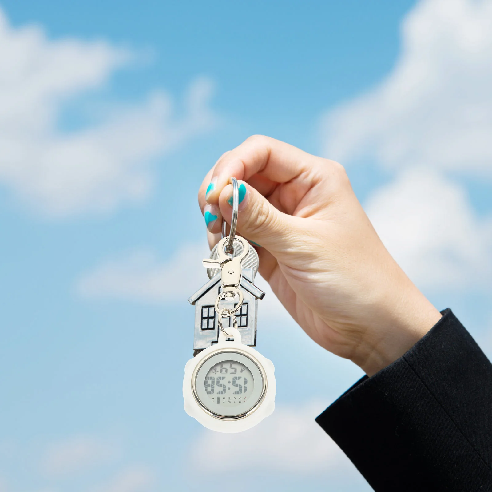 Digital Nurse Watch Watches Lightweight Chest Watch Keychain Glass Buckle Design Electronic Components