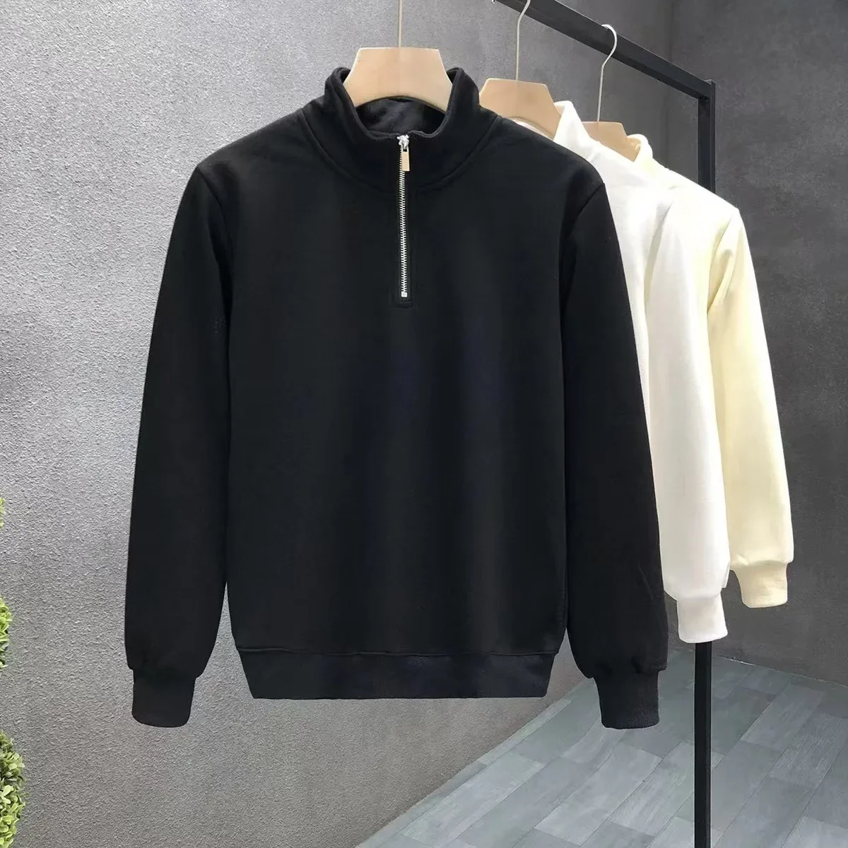 

Trendy Half-Zip Stand Collar Solid Color Sweatshirt Niche Design Sensibility Autumn/Winter New Men's Sweatshirt Casual Scene