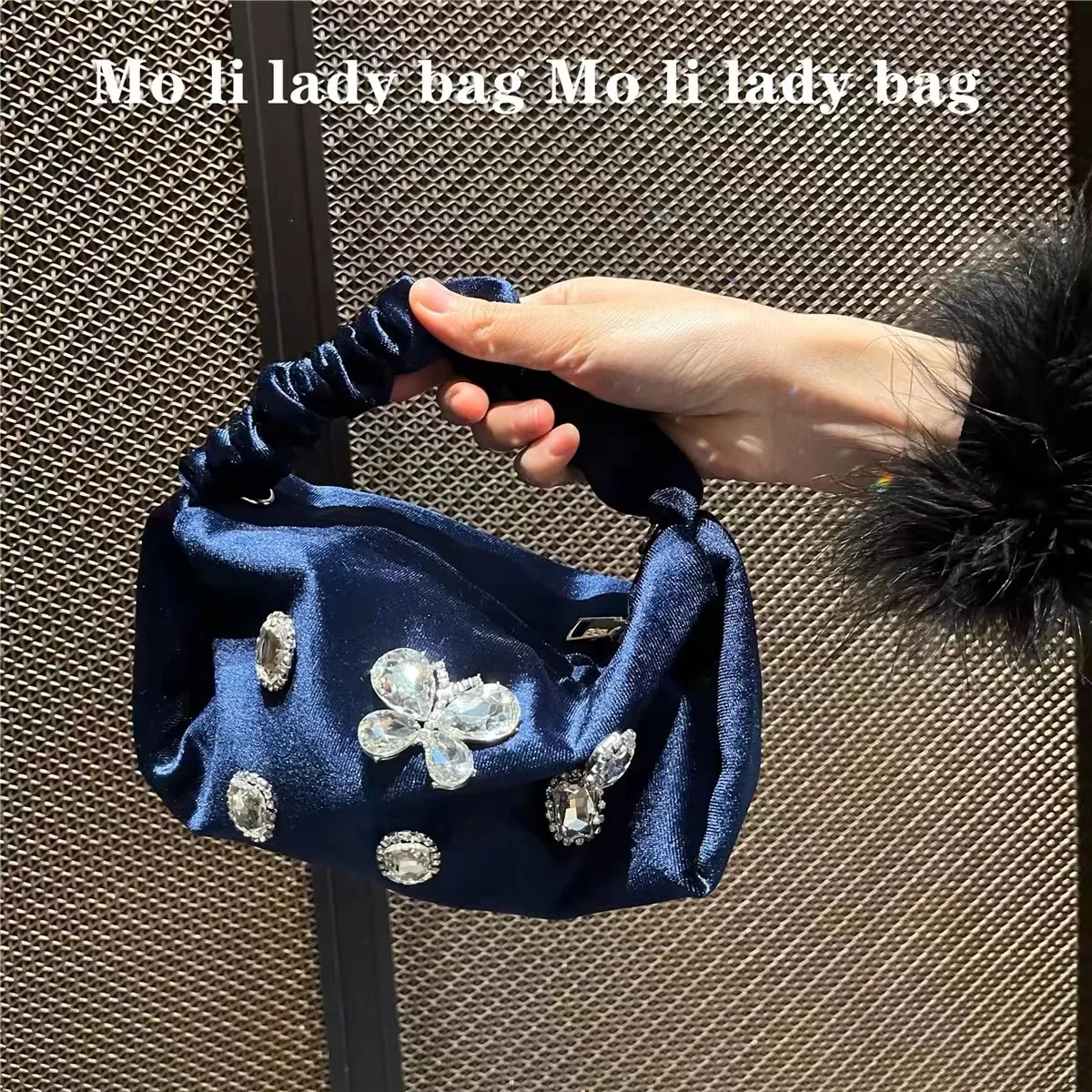 Luxury Velvet Pleated Hobo Bag Women Elegant Handbag Crystal Shiny Diamonds Evening Bag Wedding Party Clutch Purse Crossbody Bag
