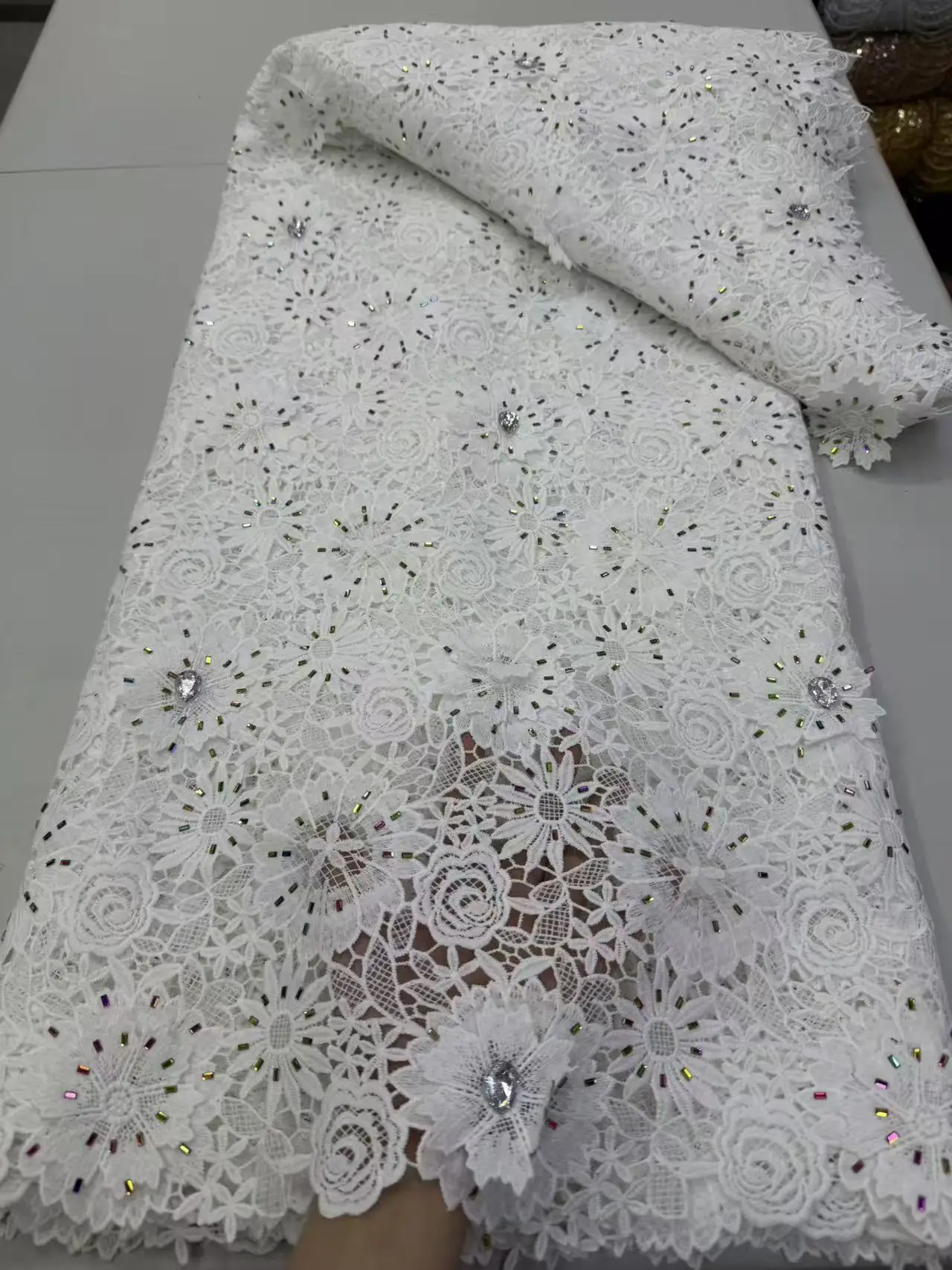 

Luxury Nigerian Cord Guipure Lace Fabric High Quality Big Stones Water Soluble African Lace Fabric Wedding Dress for Sewing