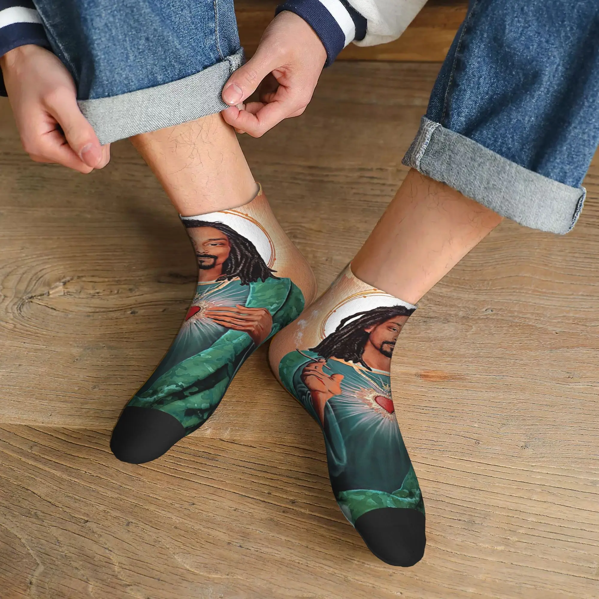 Snoop Dogg Goes Jesus Socks Harajuku Super Soft Stockings All Season Socks Accessories for Unisex Christmas Gifts