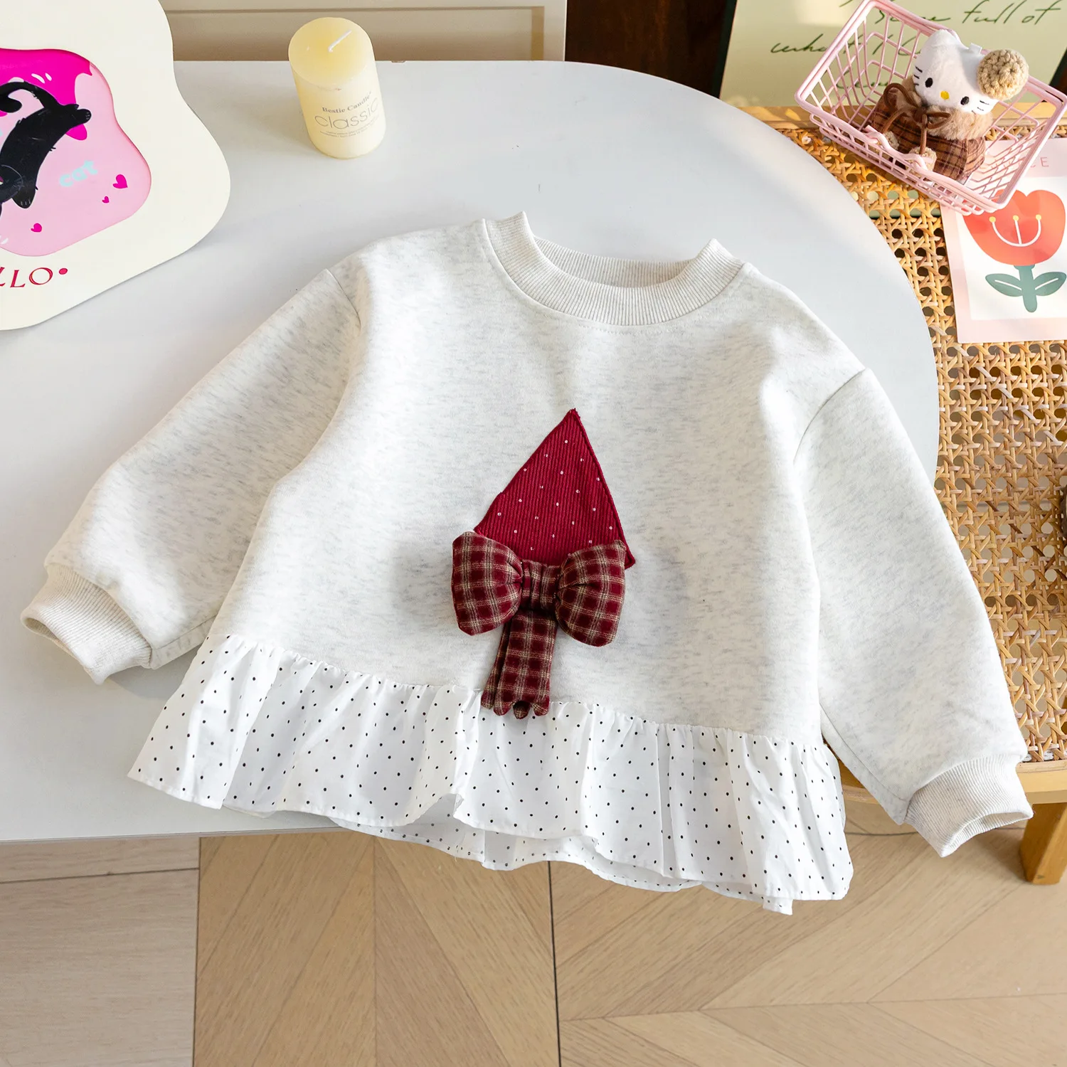 Girls Sweater 2026 Autumn New Cute Three-dimensional Bow Top Splicing Polka Dot Ruffle Edge Children's Clothing