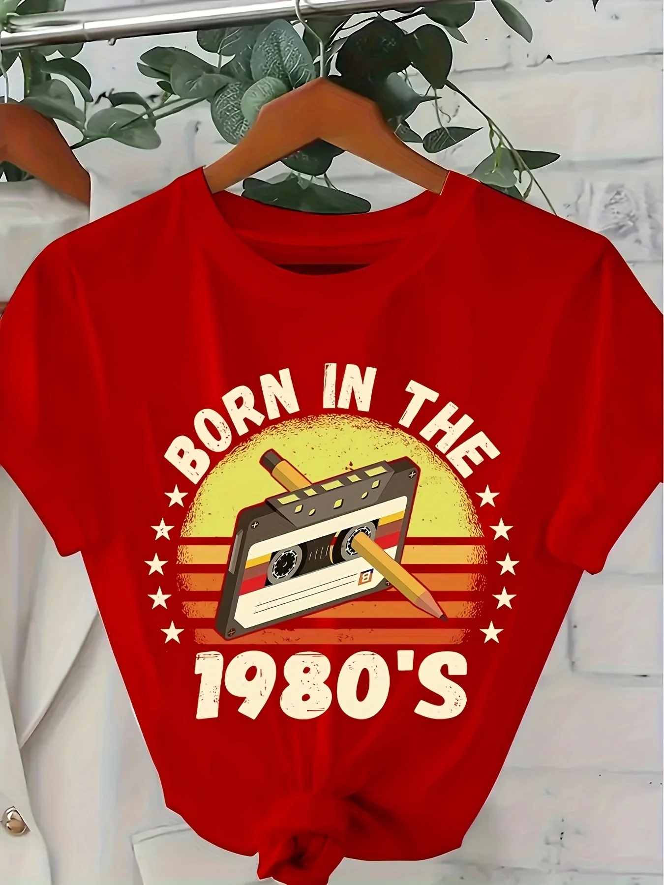 Vintage Cassette Tape Born in The 1980s T-shirt Casual Round Neck Short Sleeved Top for Spring and Summer Women's Clothing