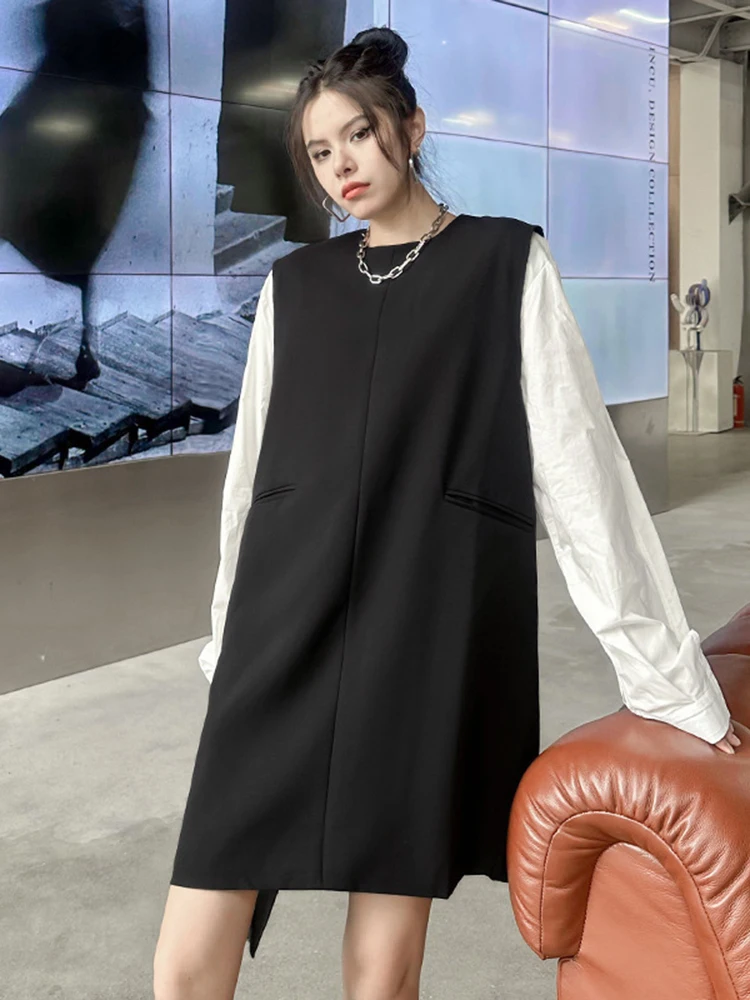 [EAM] Women Black Color-block Pocket Big Size Mini Dress New Round Neck Long Sleeve Fashion Tide Spring Autumn 2024 1DH4589