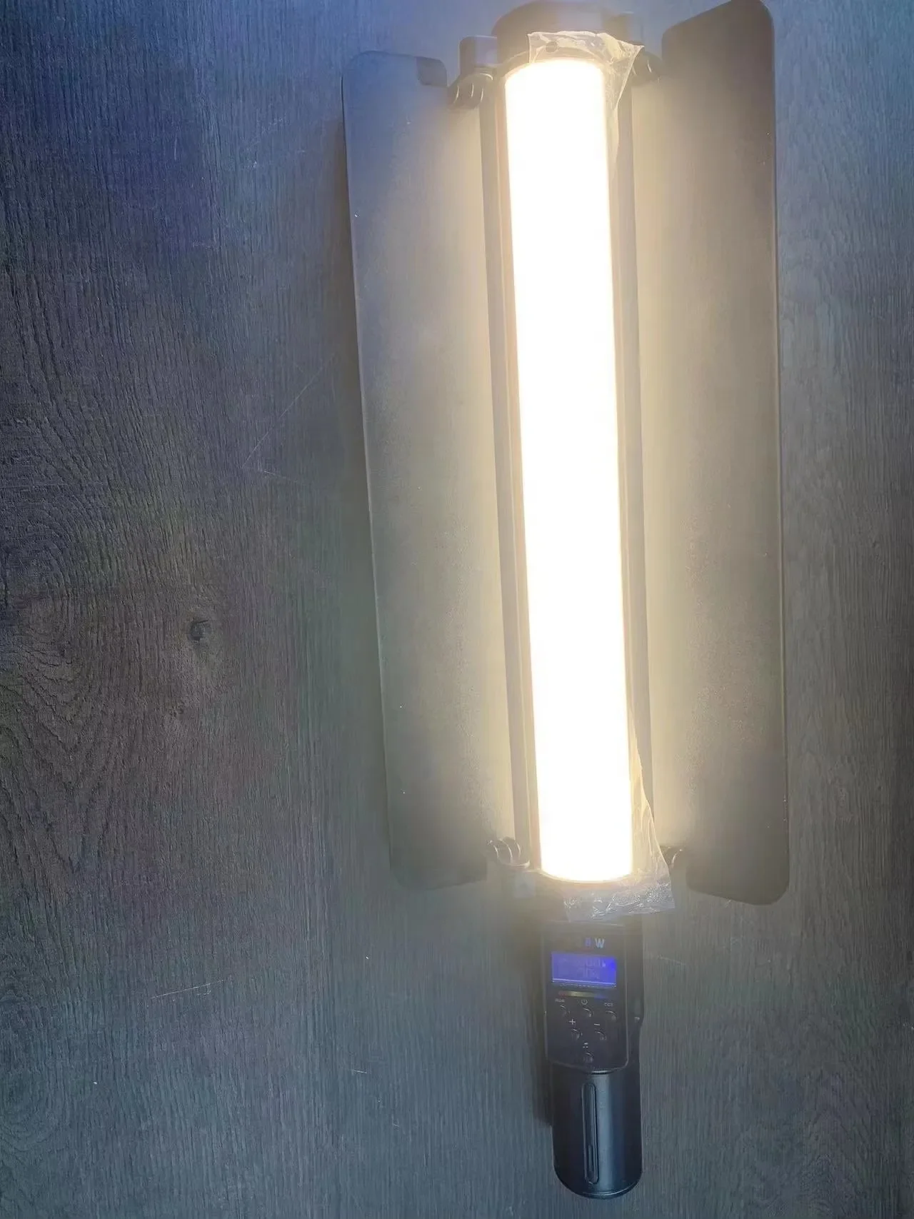Stick light Handheld BD-B6 full color selfie fill light for photography lighting camera accessories