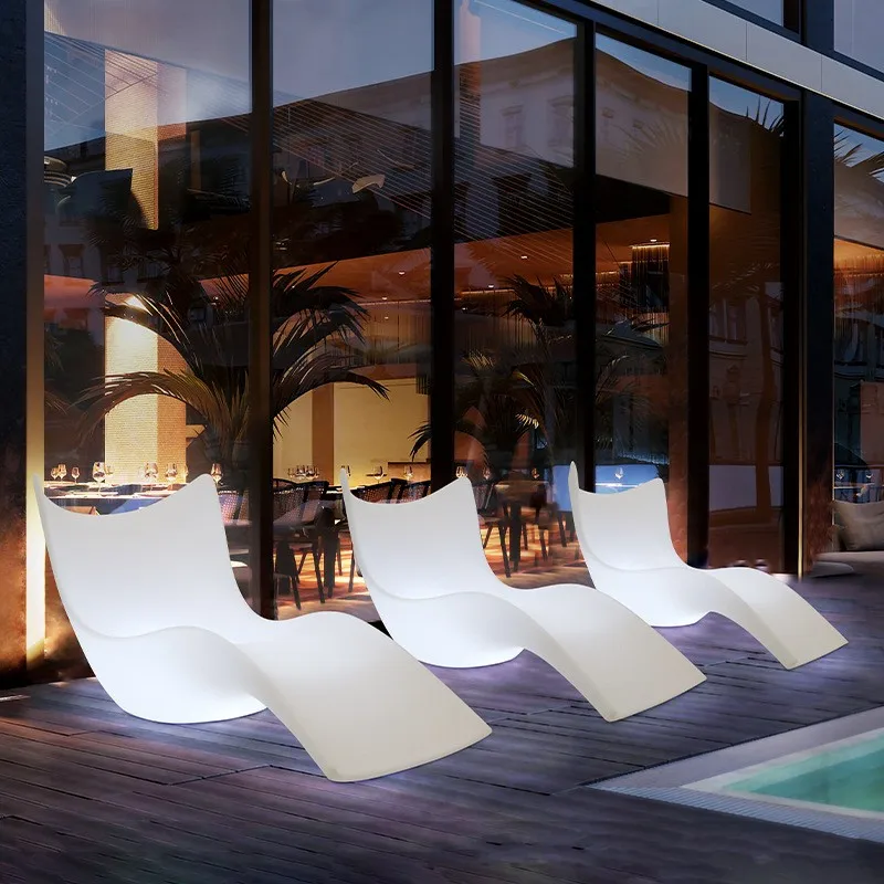 Luxury Led Glowing Plastic Pool Lounge Chairs Swimming Pool Ledge Chair