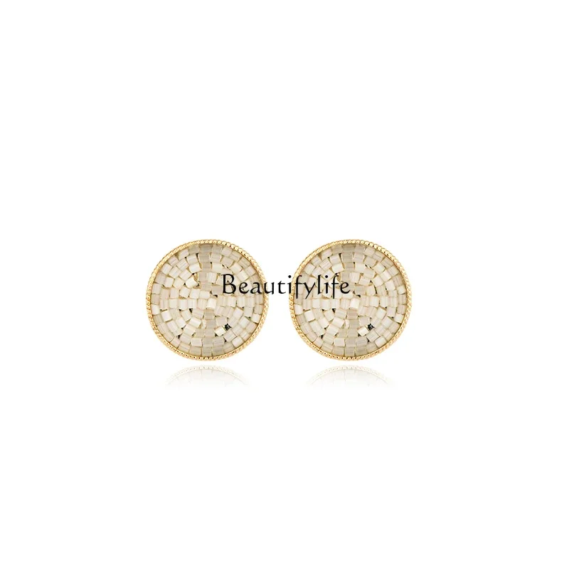 

2024 new trendy stud earrings women's French retro Hong Kong style earrings temperament