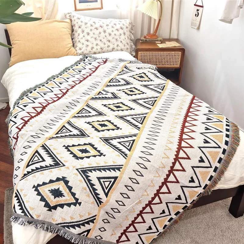 Tassel Sofa Throw Blanket Knitted Rugs Beach Towel Pet Mat Picnic Cloth Bedside Blankets Outdoor Bench Towel Bohemian Tapestry