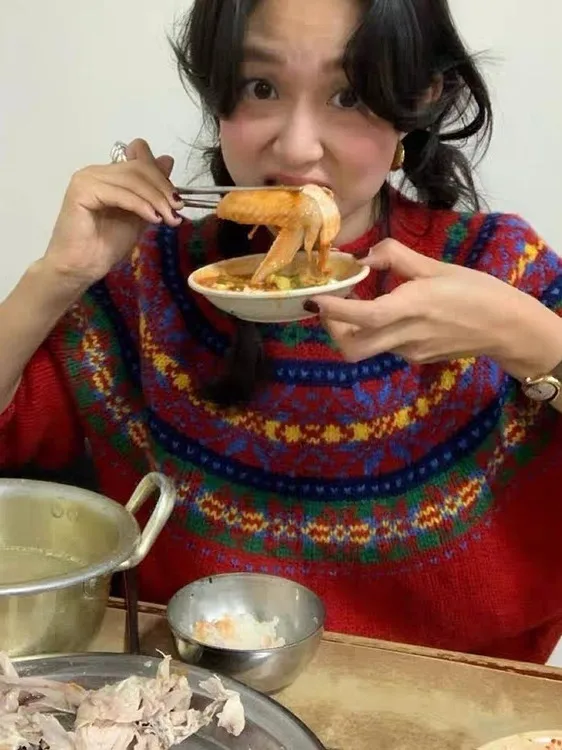 

Корейский Sle Cisas Aosphere Thiened вязаный круглый свитер Ne женский зимний винтажный свитер моющийся возрастной свитер