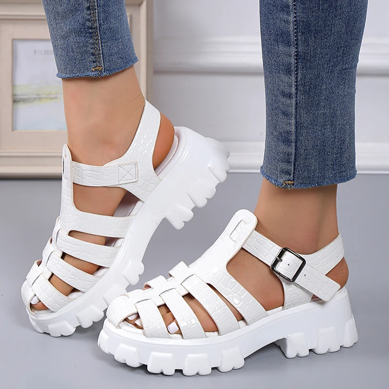 Zomer Mode Gladiator Vrouwen Smalle Band Cross-Gebonden Platform Vierkante Hak Peep Toe Rome Ontwerp Sexy Volwassen Schoenen Dames Vrouw