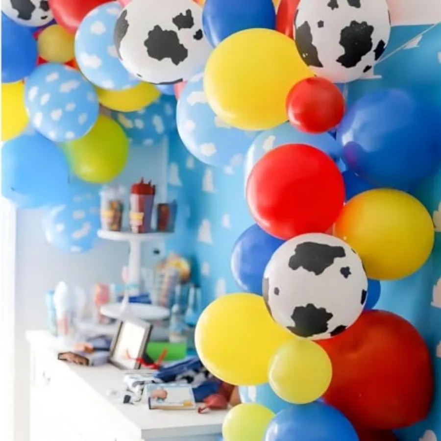 Kit de balões inspirados em brinquedo, 12 polegadas, padrão de vaca, nuvem, amarelo, vermelho, azul, verde, balões de látex para brinquedo inspirado, tema de história, birt