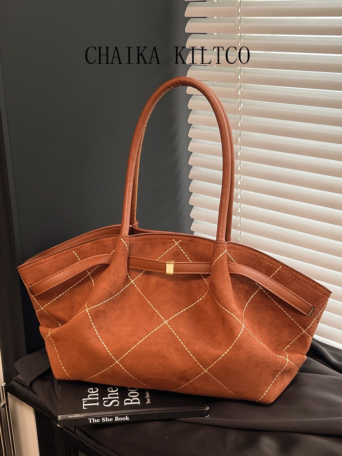 

CHAIKA KILTCO, осенняя женская сумка большой вместимости в стиле ретро, новинка 2025, повседневная сумка на одно плечо, подмышки, ручная сумка-тоут