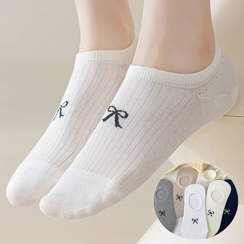 

5 Pairs Women's Ankle Socks with Cute Bow Detail Breathable Lightweight No-Show Boat Sock Breathable Comfortable Casual Sox