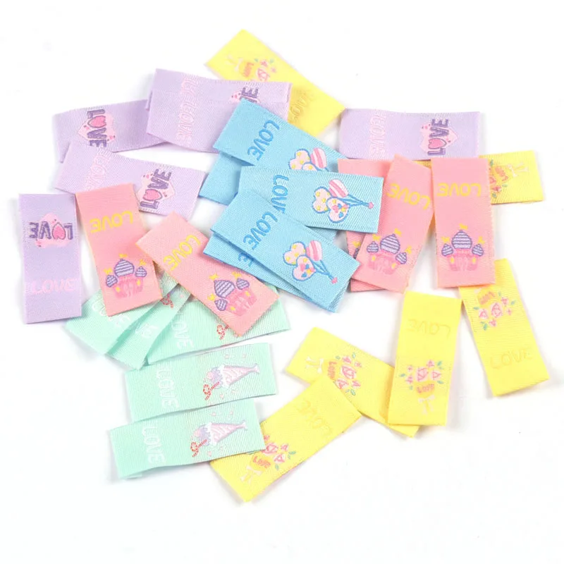 50Pcs Flowers/Balloons/Castles Embroidery Colth Labels Garment Washable Care Tags Crafts DIY Knitted Supplies Sewing Accessories