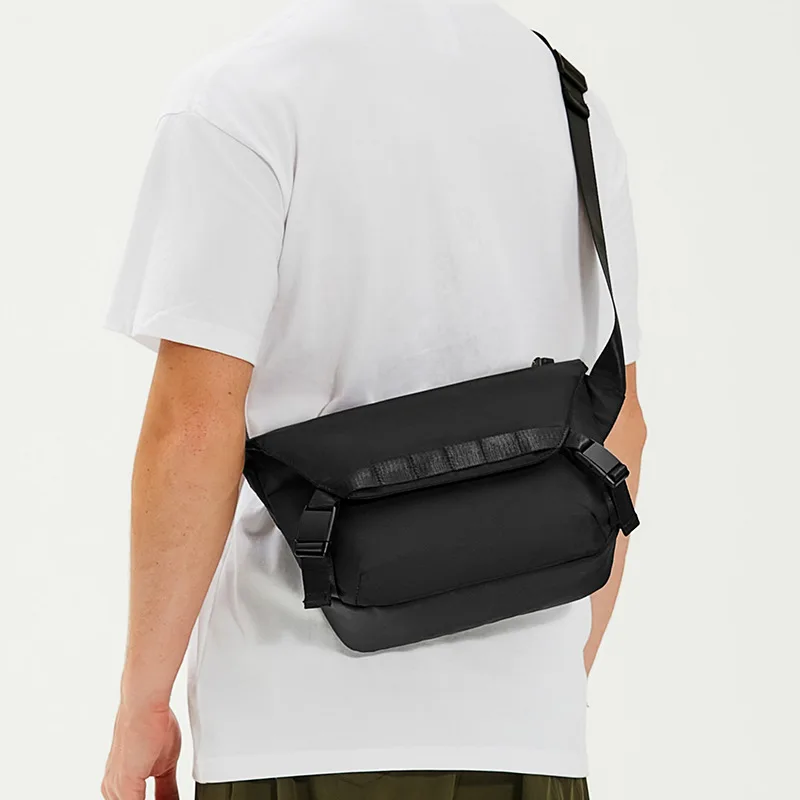 

Large Shoulder Crossbody Bags for Men 2025 New High Quality Canvas Japanese Messenger Bag Student Handbags Travel Man Satchels