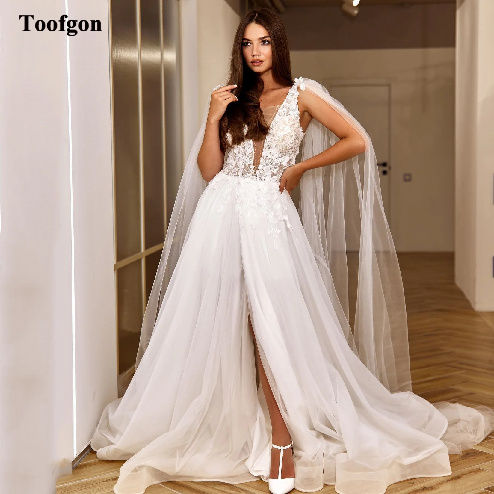 

Toofgon Appliques Lace Wedding Dresses For Woman Deep V-Neck Shoulder Straps Split Boho Wedding Party Gowns Formal Bride Dress