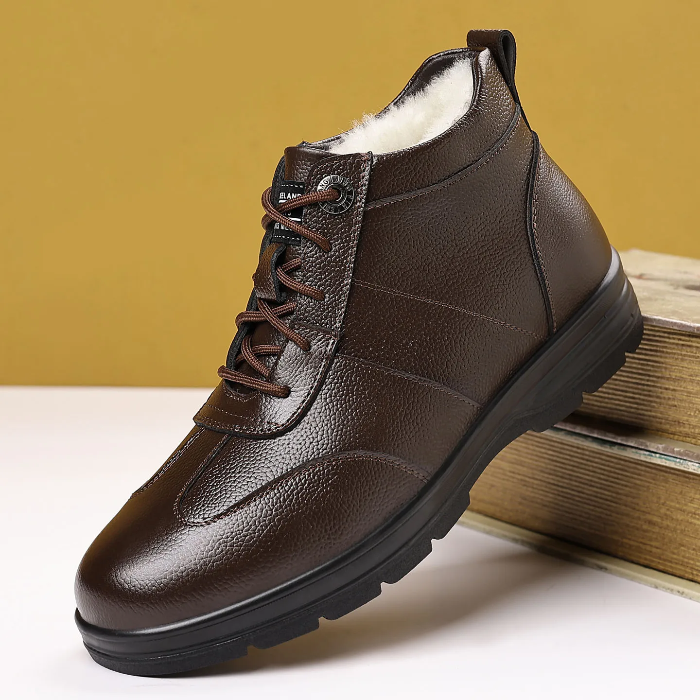 Men's High Top Cotton Leather Snow Boots Plush Insulation Anti-Slip Cowhide Casual Outdoor Shoes Warm Comfortable Winter Boots