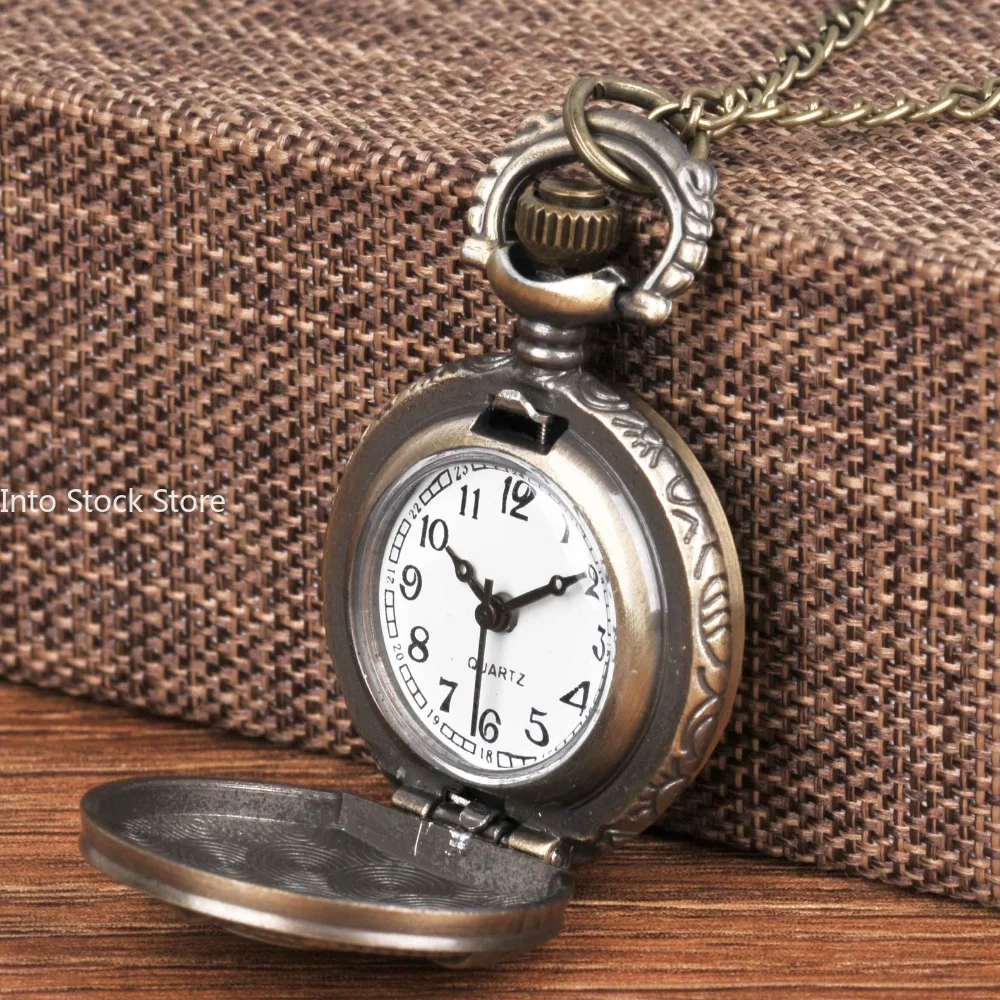 Vintage USSR Soviet Badges Sickle Hammer Pocket Watch Necklace Bronze Pendant Chain Clock Fashion Emblem Women Men Gift