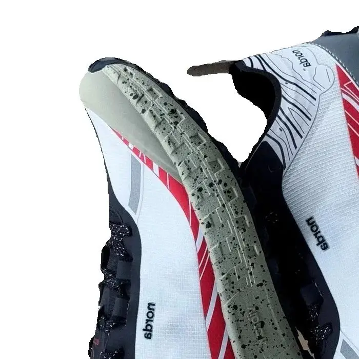 

2025 Spring new ultra-light running shoes mesh non-slip breathable soft sole lightweight casual shoes sneakers