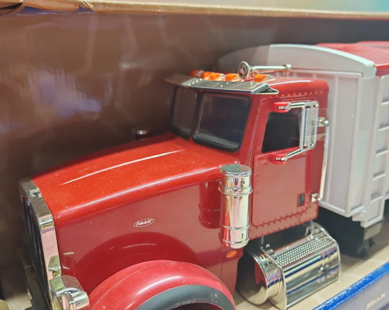 New To Special Price Die-cast Metal American Limited Edition Dump Truck Model Furniture Display Collection Toys For Children