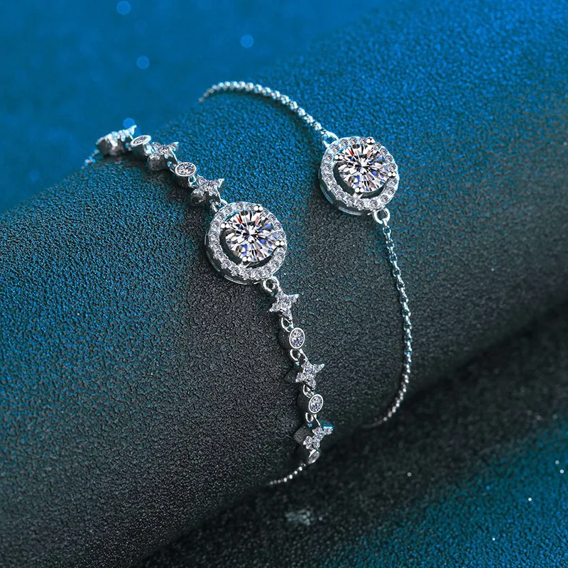 Moissanite One Carat Bracelet Platinum PT950 18K Gold Fashion Personalized Bracelet Round Package Star Moon Bracelet LuxuryStyle