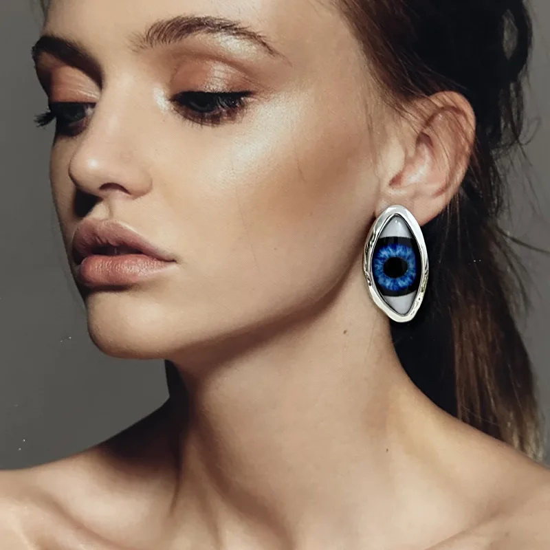 

European and American Retro Exaggerated Red and Blue Eye Drop Earrings