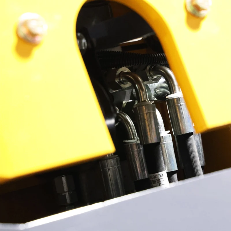 Customized skid steer loader construction machinery can replace attachments for snow shovel loading materials