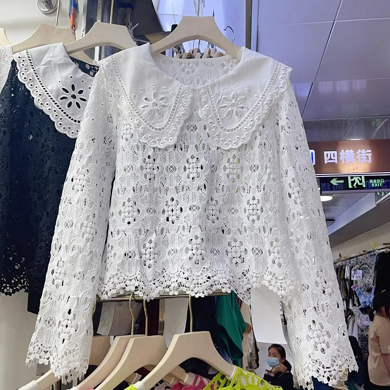 Peter Pan Collar Flare Sleeve Age Reducing Blouses Korean Fashion 2024 Spring New Women Blusas Hollow Out Vintage Lace Shirts