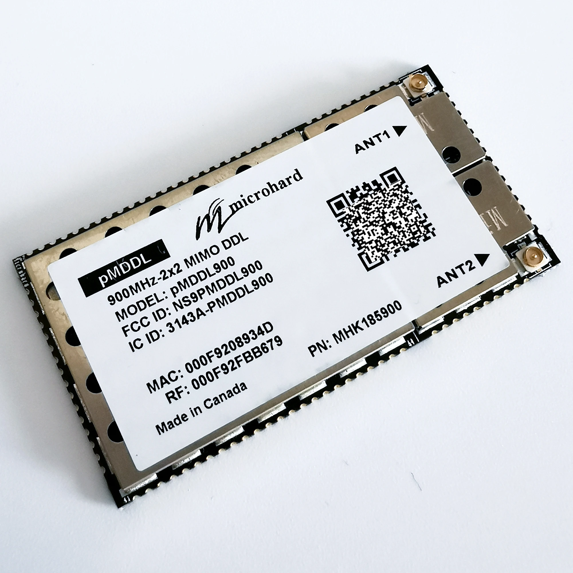 Microhard PMDDL900 high-power digital graphics integrated radio module MHK185900