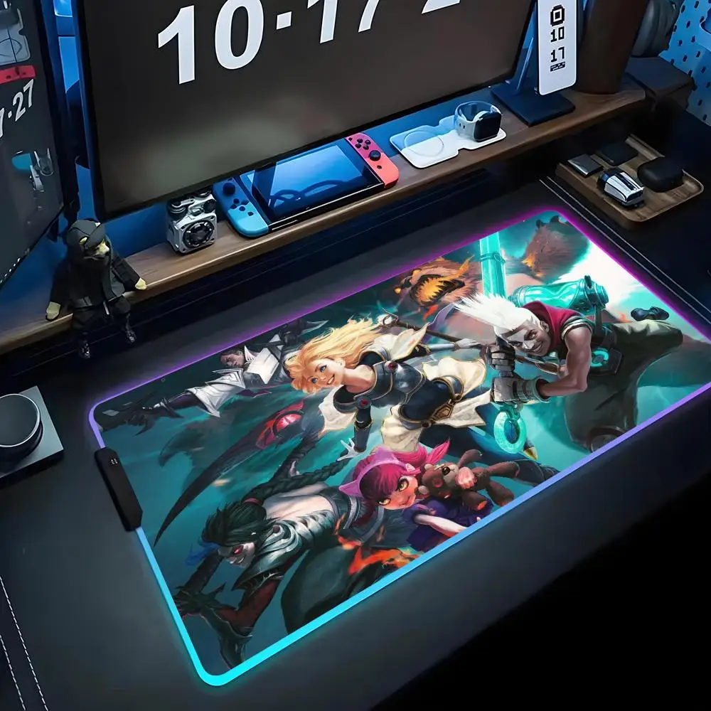 

lol Mouse Pad RGB Gaming Mousepad Big LED Pad PC Desk Mat Luminous Mouse Pad Large Keyboard Mats Table Rug With Backlit
