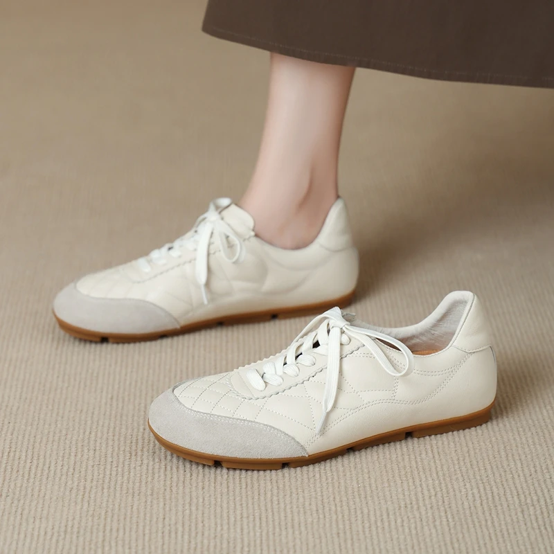 nouvelles-chaussures-plates-de-sport-et-de-marche-a-lacets-pour-femme-modele-ballerines-confortables-automne-2026