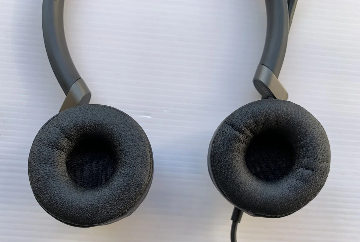 وسائد أذن V-MOTA متوافقة مع Jabra، Engage 50 UC Call Center / Traffic / سماعات الرأس للهاتف، سماعة السيارة (56 مم)