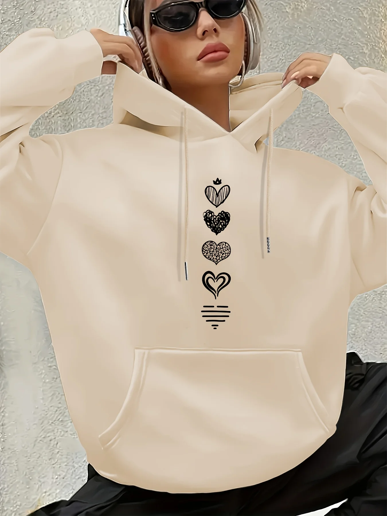 2026 Autumn and Winter Women's Casual Hoodie Geometric Pattern Hooded Collar Autumn and Winter Casual Wear Personality Y2K Top