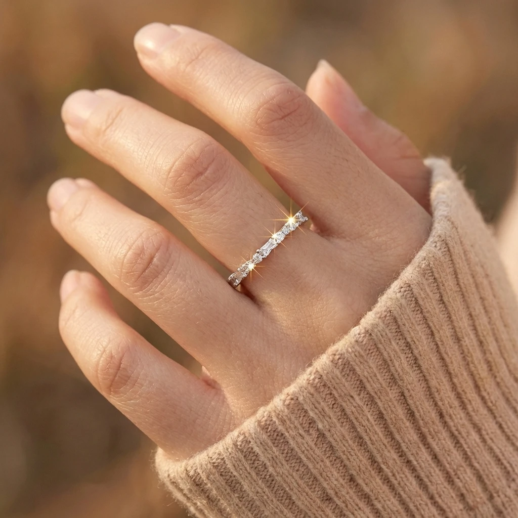 Minimalistische dünne Ringe für Frauen, glänzende, stapelbare Fingerringe mit kubischem Zirkon, stilvolle Charms, Party, Alltag, Modeaccessoires – Detail 3