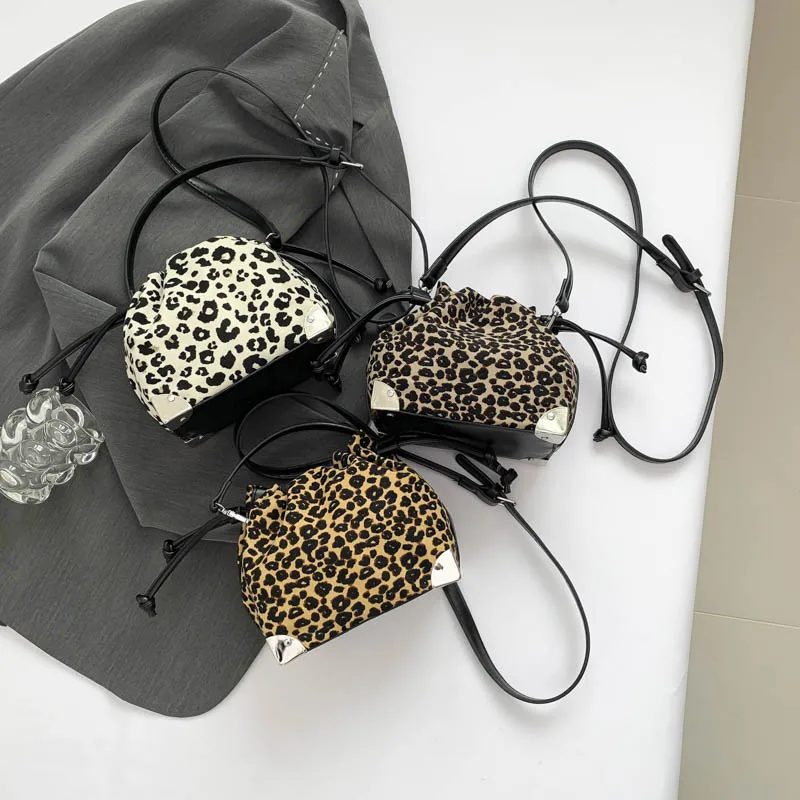 Small Drawstring Shoulder Bag For Women Brand Designer Handbag And Purse 2024 New Bucket Crossbody Bag Vintage Leopard Bolsas