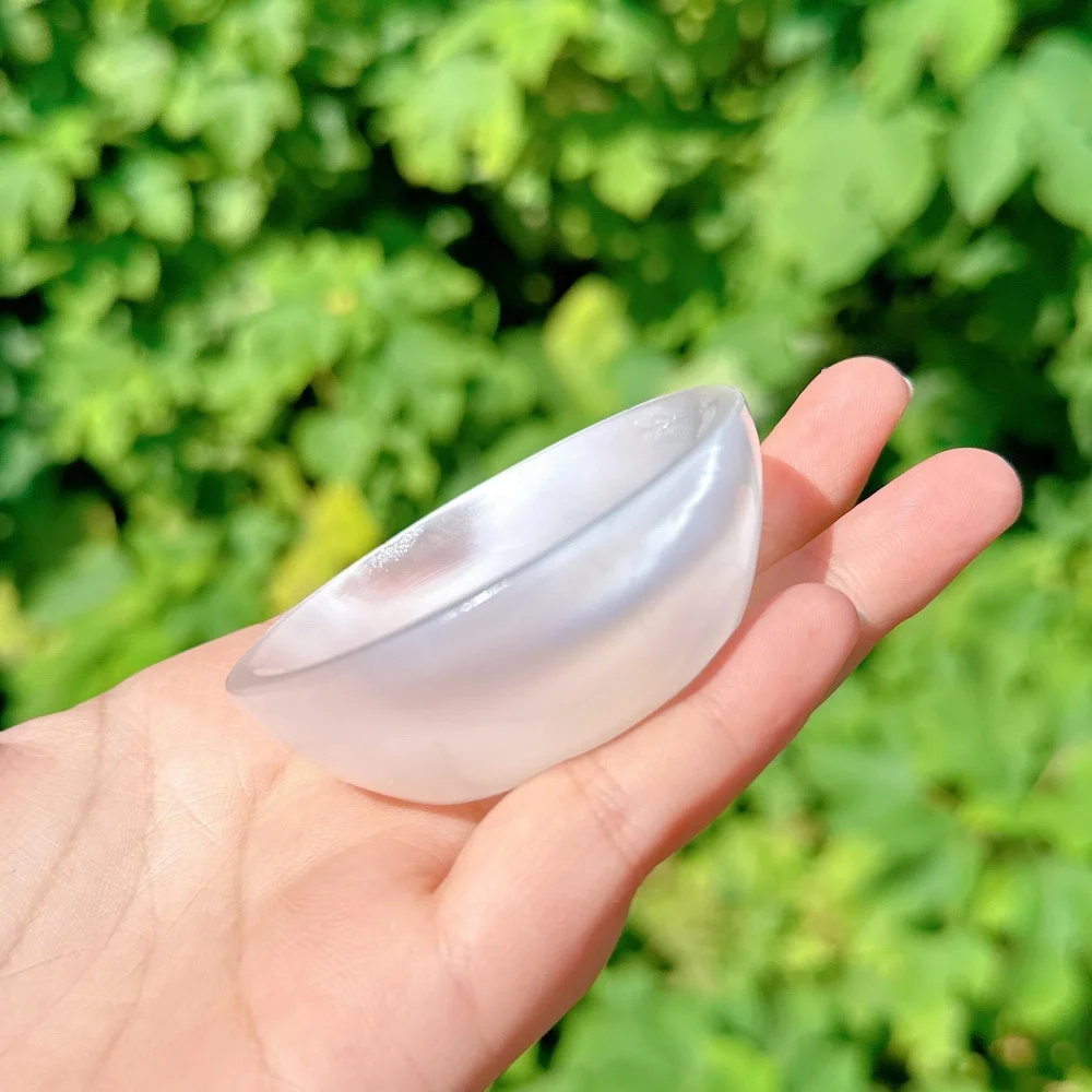 Wholesale Natural Crystal Bowls Containing Selenite, Moon-Shaped Selenite Bowls, Heart-Shaped Crystal Healing Stones, Folk Handi