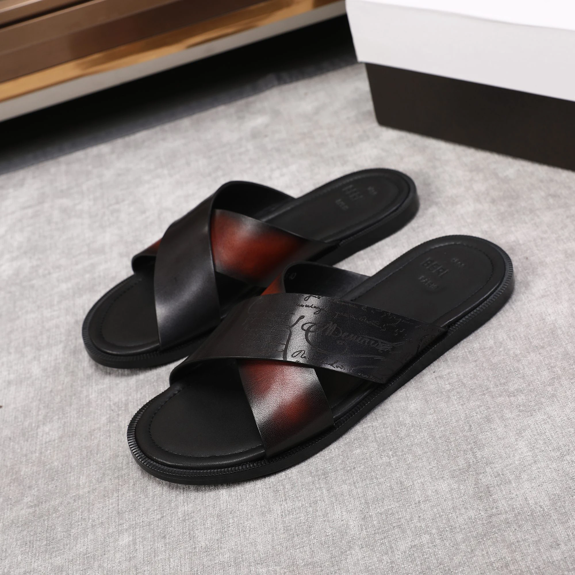BLLIYOSS Men Patterned leather slippers 1895 Shoes New Calf stitching high quality  relief sculpture Embossed badge size 38-45