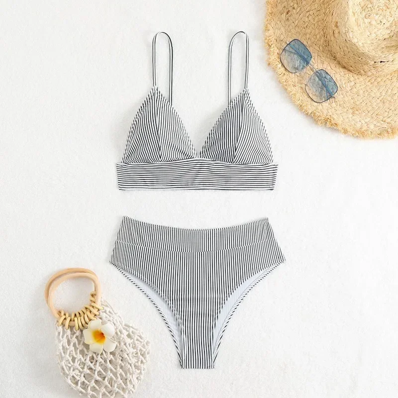 2025 nuevo estilo, venta rápida, Bikini con estampado a rayas, traje de baño separado Sexy para mujer, conjunto de Bikini de dos piezas para playa