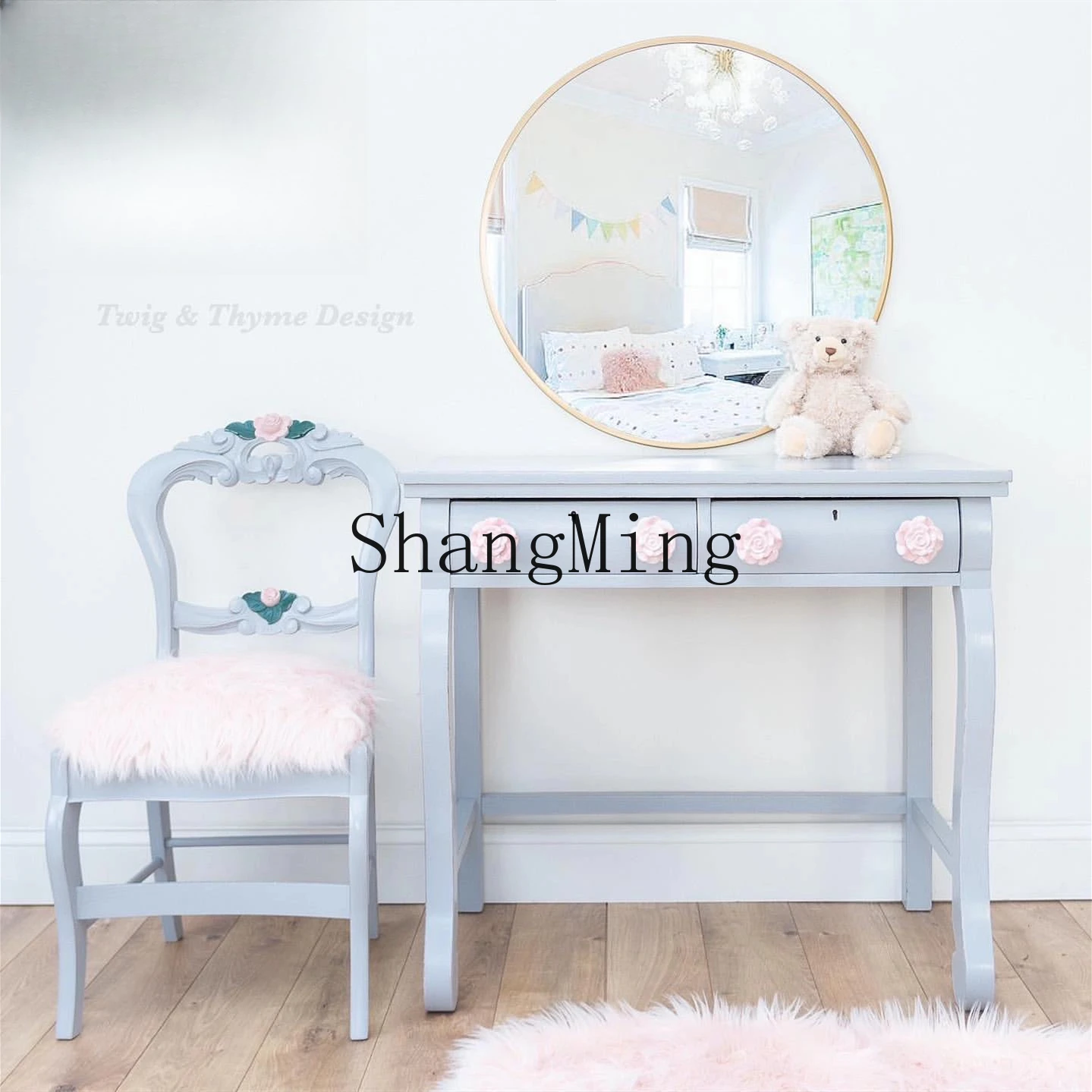 

CL simple solid wood ins wind dresser retro carved bedroom makeup table furniture can be