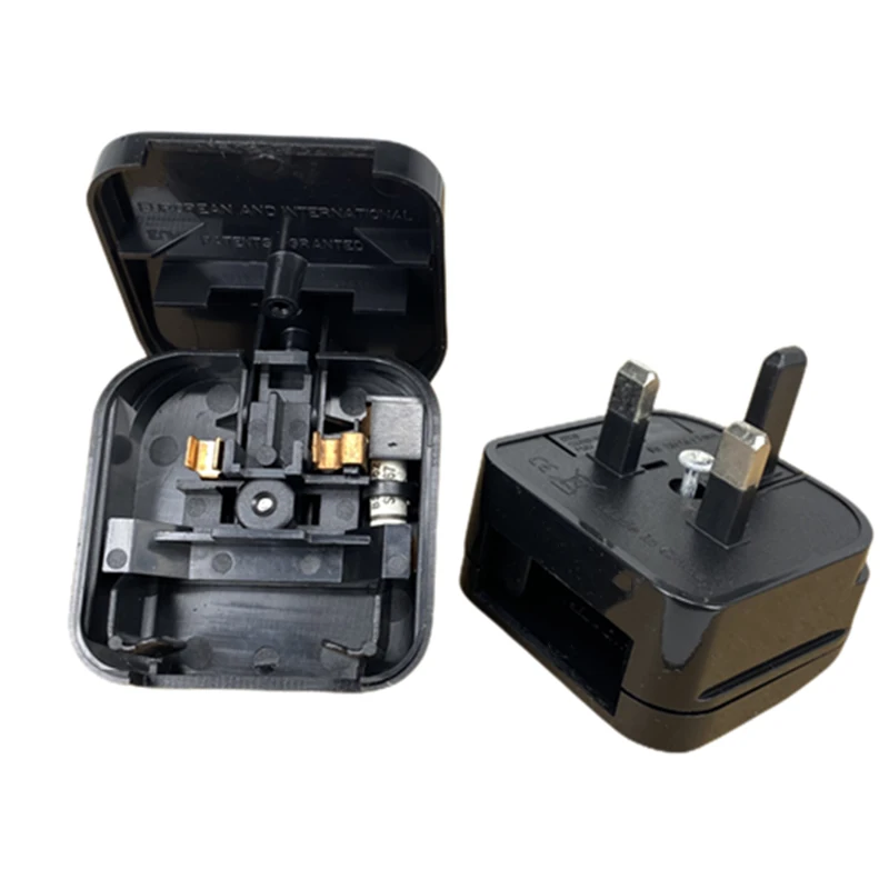 EU 2 Pin to UK 3 Pin Plug Adapter With 3A/5A/13A Fuse UK British Electrical Travel Adapter Converter Socket AC Power Cord Outlet