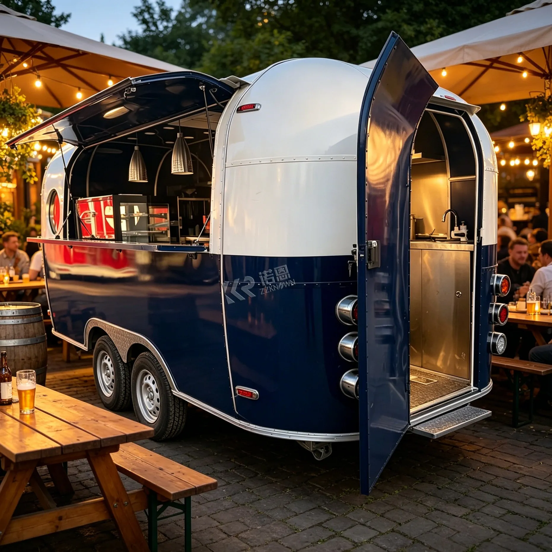 EU standard Crepe Snack Food Truck Restaurant Food Cart Van Catering Truck Mobile Food Trailer for Sale