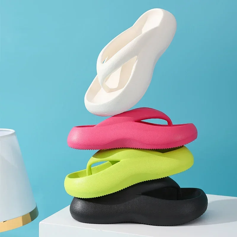 Tongs à plateforme antidérapantes pour femmes, sandales de plage à Clip Eva, pantoufles d'intérieur et d'extérieur à fond épais, offre spéciale, nouvelle collection 2023