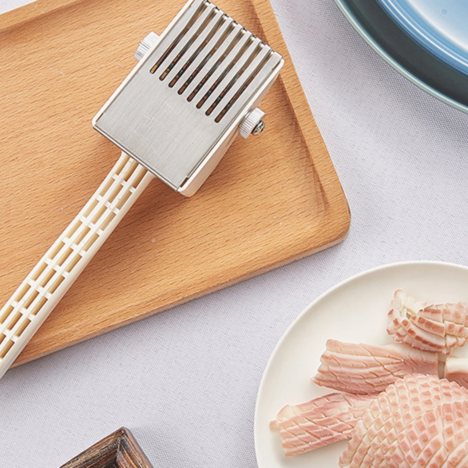 Squid Flower-Cutting Tool Reusable Squid Cutting Tool Seafood Decorative Cutter Easy to Clean Compact for Home Cooks