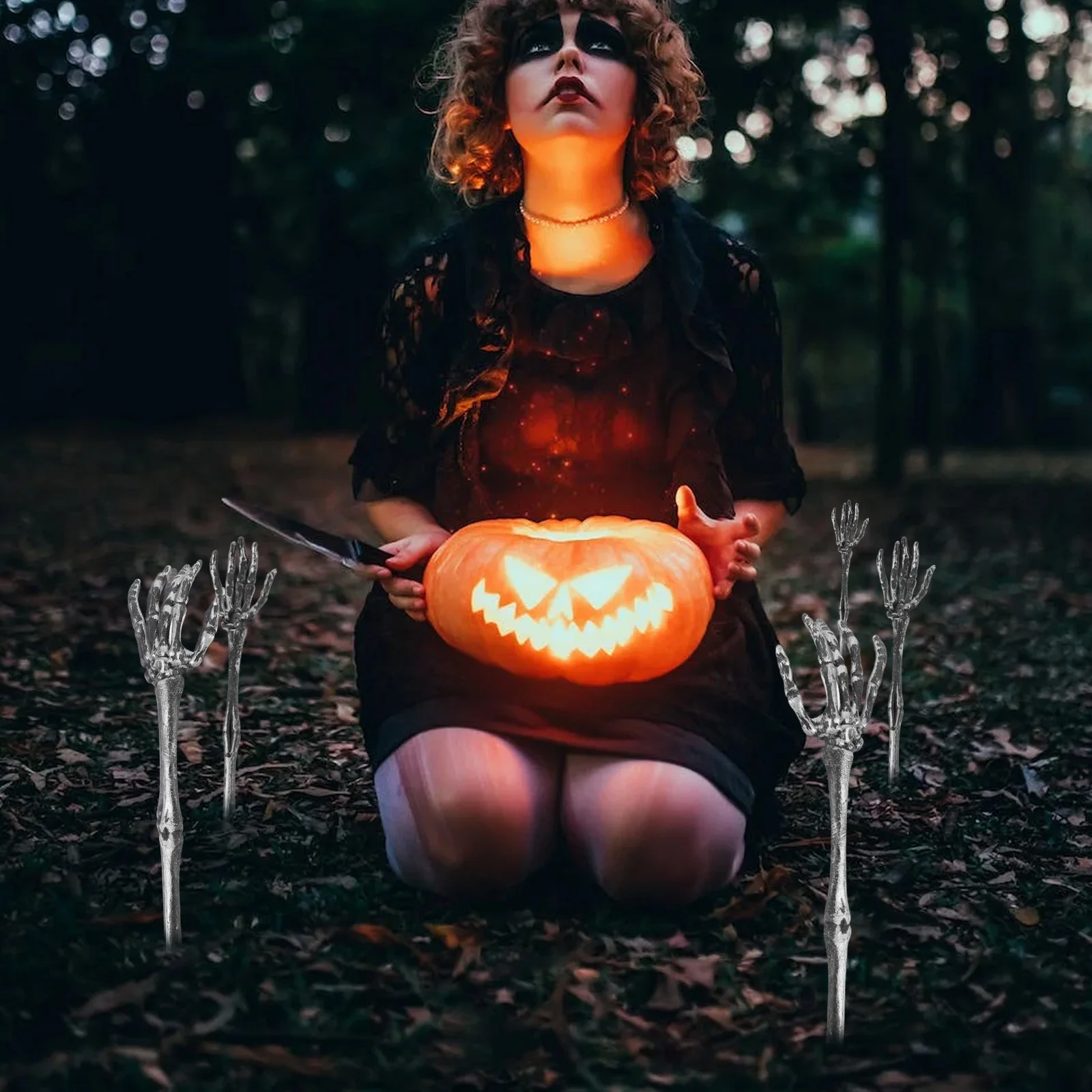 

1Pair Halloween Hands Stake Glowing Garden Decoration Realistic Lawn Halloween Party Decor Hands Stake