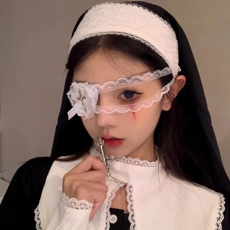 キュートな蝶結びクロスハートレースアイマスク 女性用 ハロウィン 修道女コスチュームアクセサリー ダークゴシックスタイル メイドコスプレ小道具 ロリータアイマスク