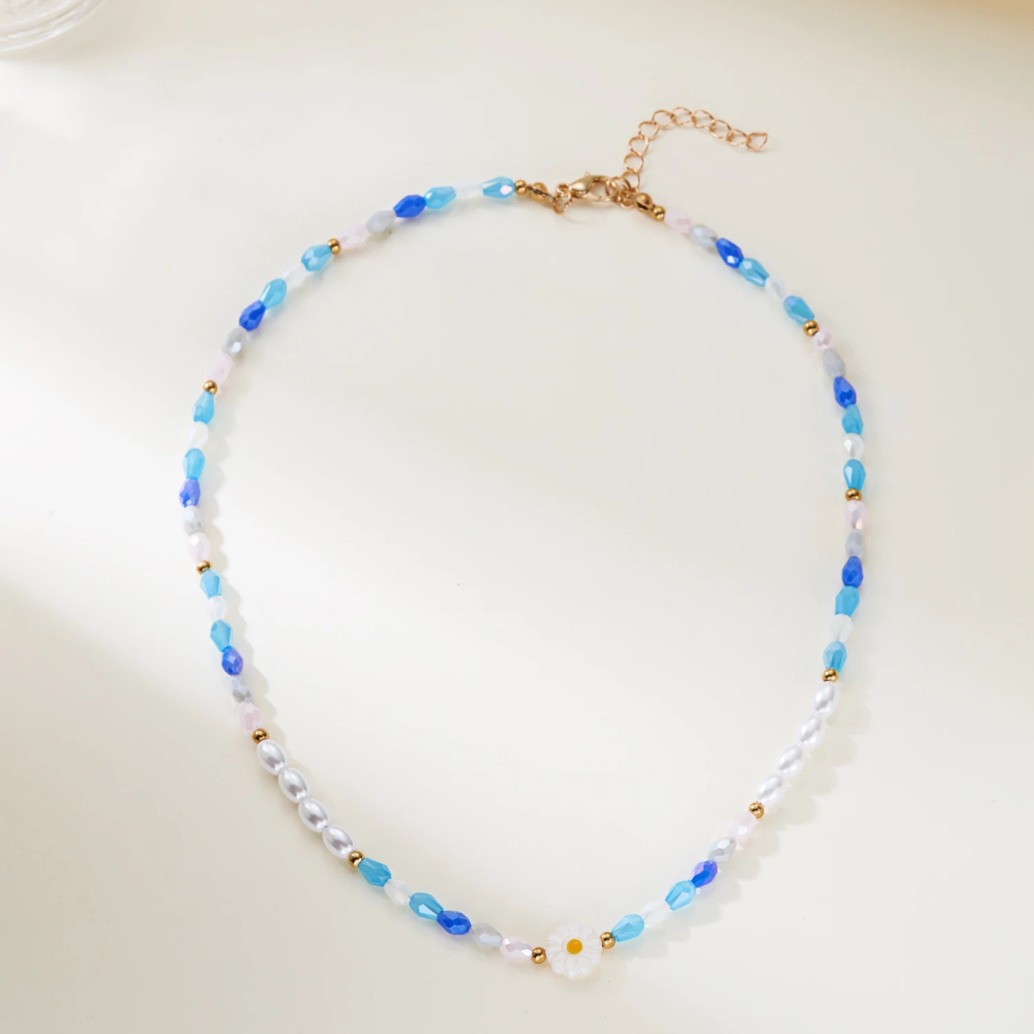 Korean Sweet Lovely Daisy Flower Choker Necklace for Women Handmade Imitation Pearl Beaded Collar Neck Chain Party Jewelry Gifts