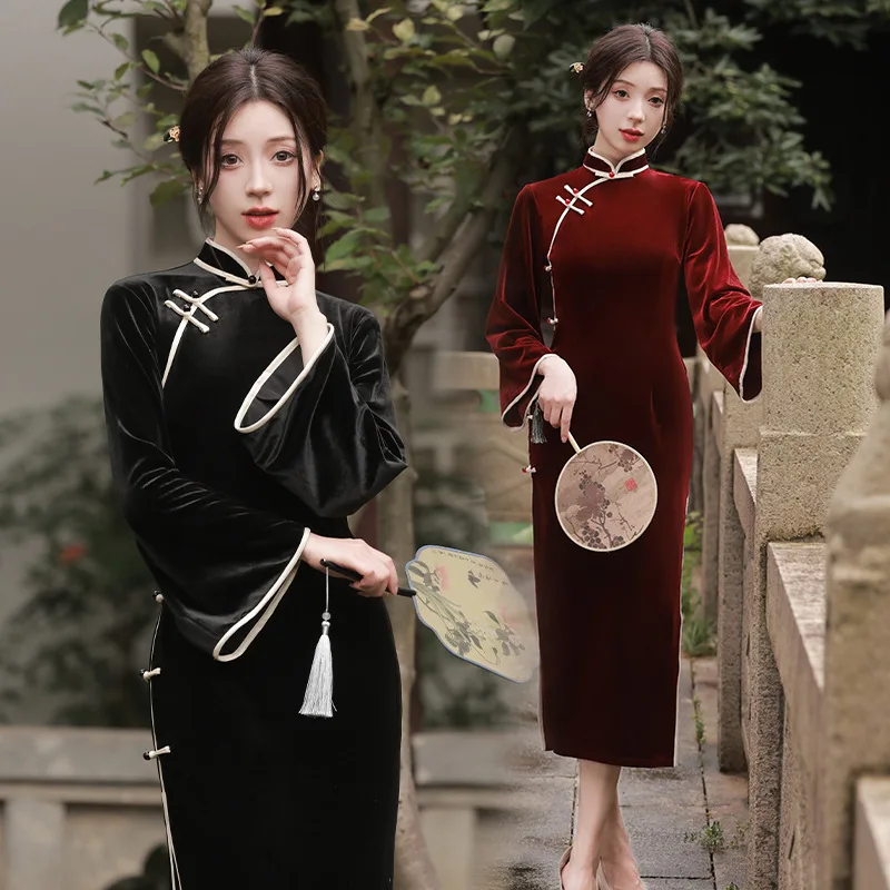 Chinese Flare Sleeve Velour Qipao Women Mandarin Collar Gold Velvet Cheongsam Elegant Daily Dress